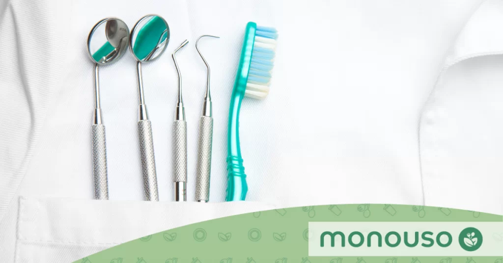 Batas desechables para dentistas ¿Por qué son necesarias?